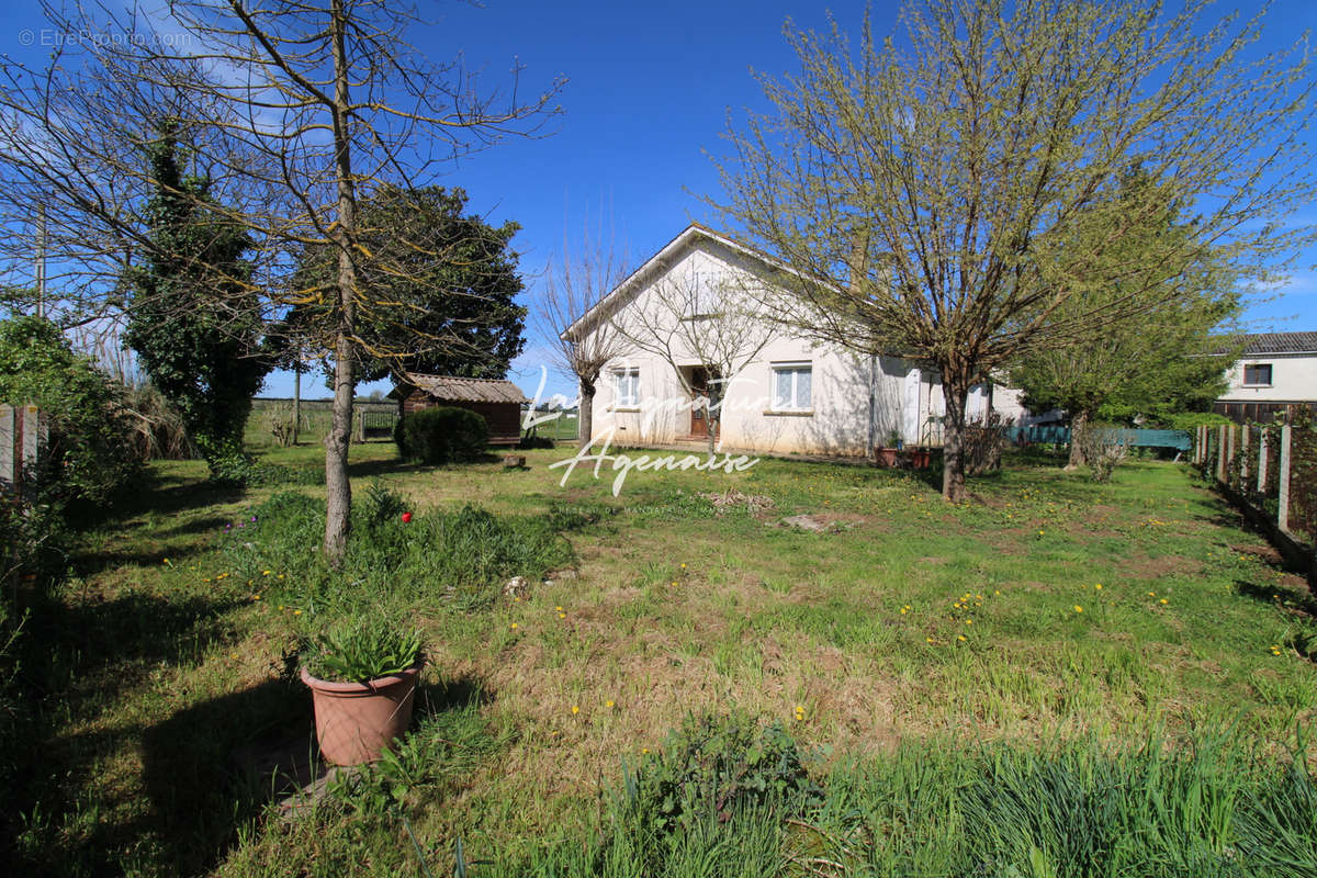 Maison à SAINTE-LIVRADE-SUR-LOT