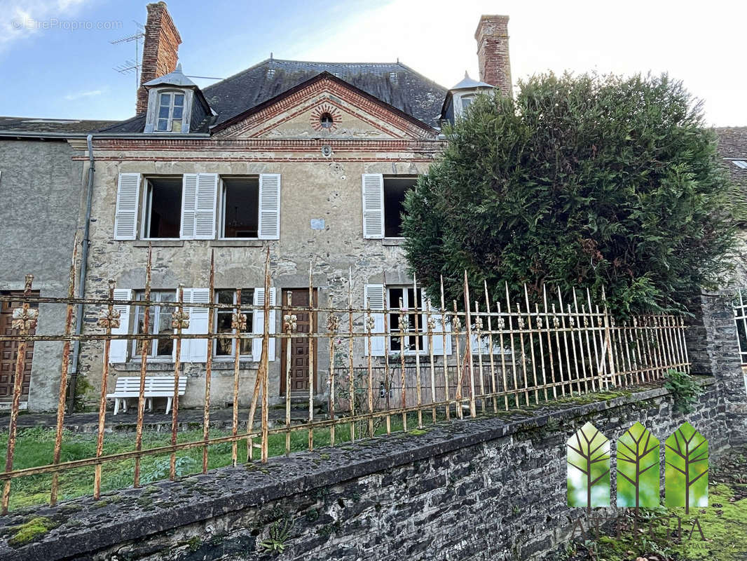 Maison à FRESSELINES