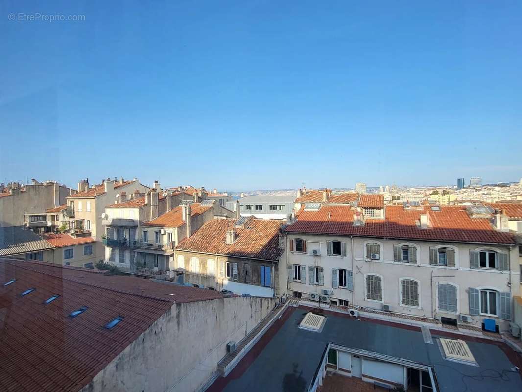 Appartement à MARSEILLE-7E