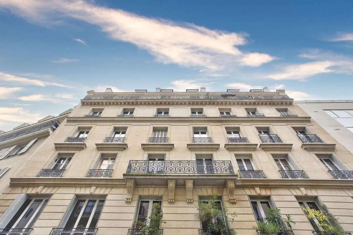 Appartement à PARIS-11E