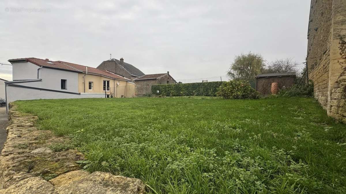 Maison à UGNY