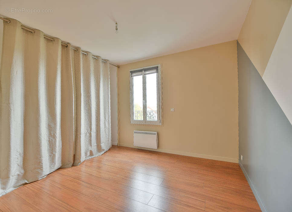 Appartement à SAVIGNY-SUR-ORGE