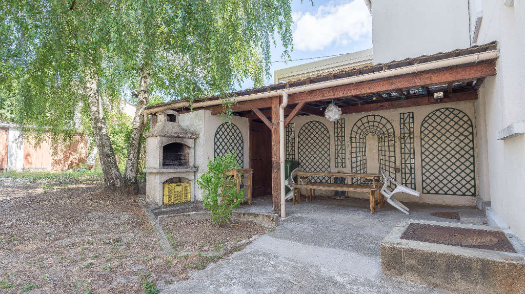 Appartement à SAVIGNY-SUR-ORGE