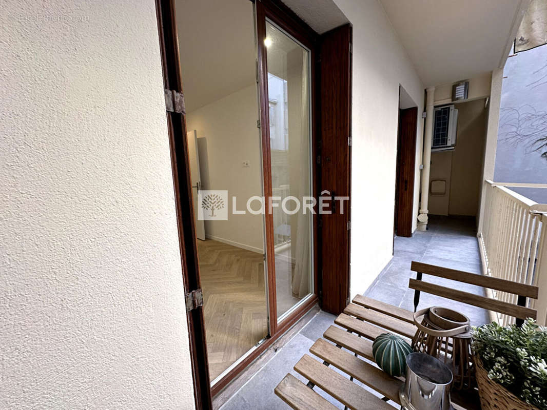 Appartement à MARSEILLE-6E