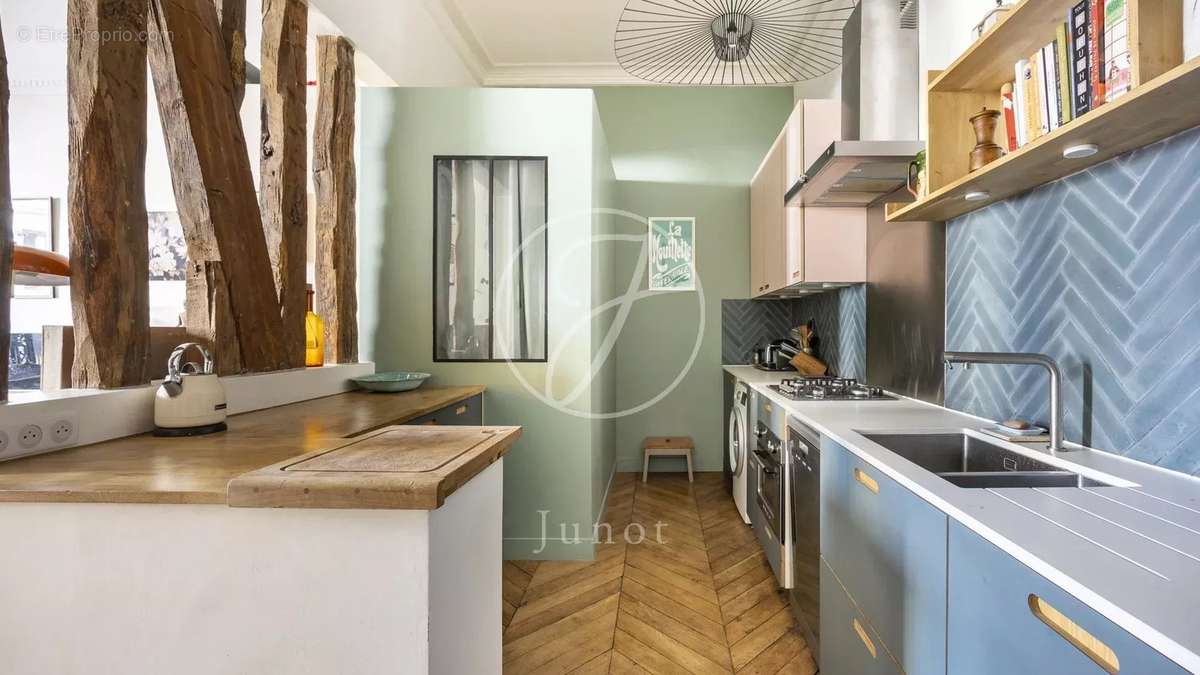 Appartement à PARIS-9E