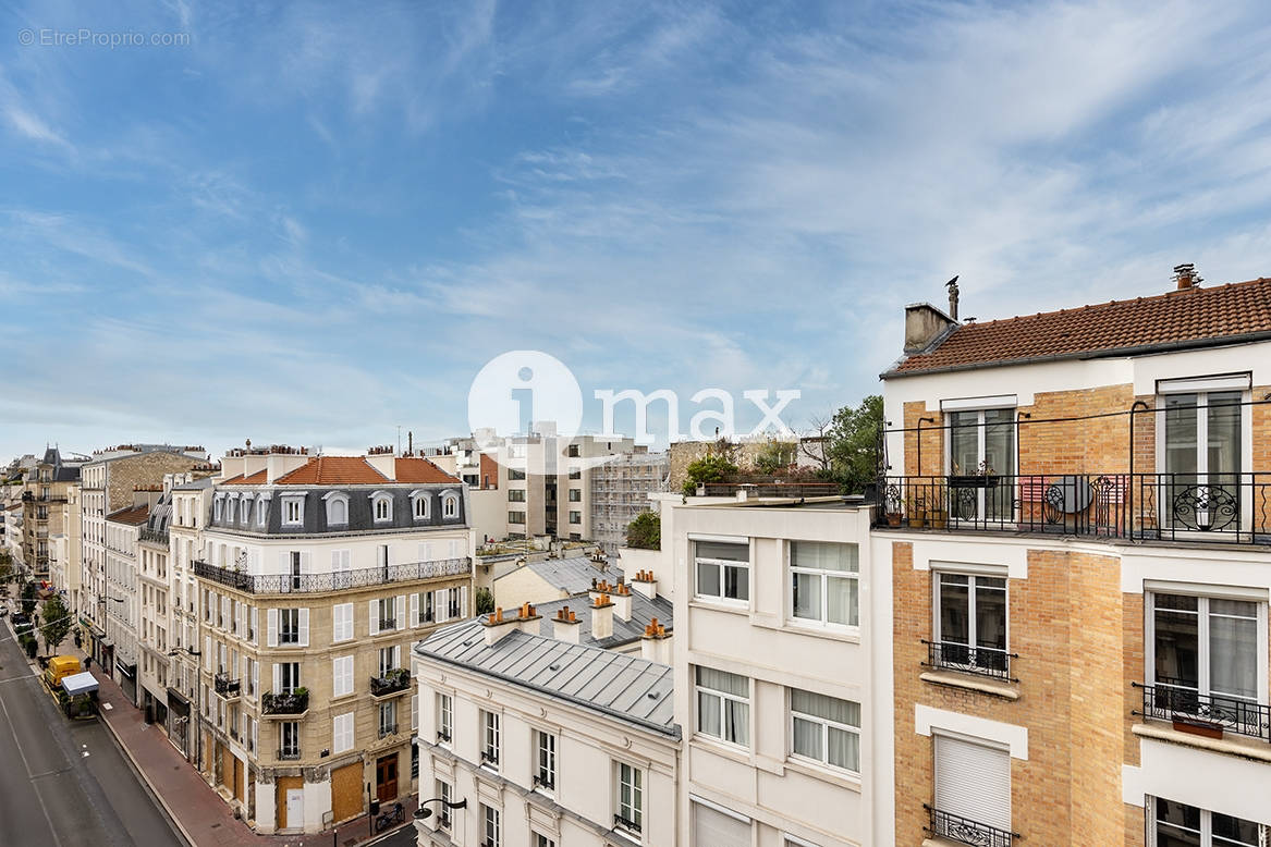 Appartement à LEVALLOIS-PERRET