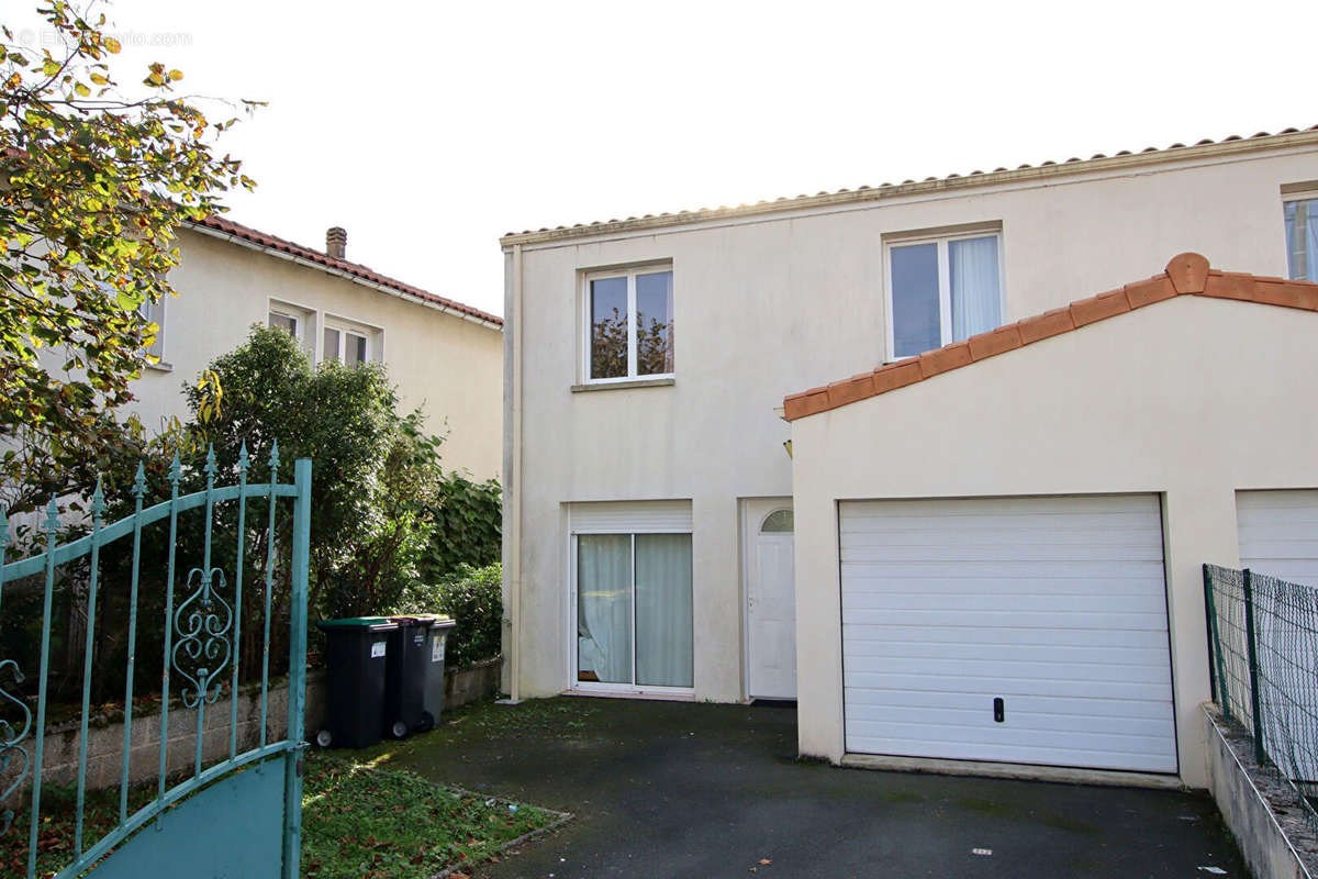 Maison à NIORT