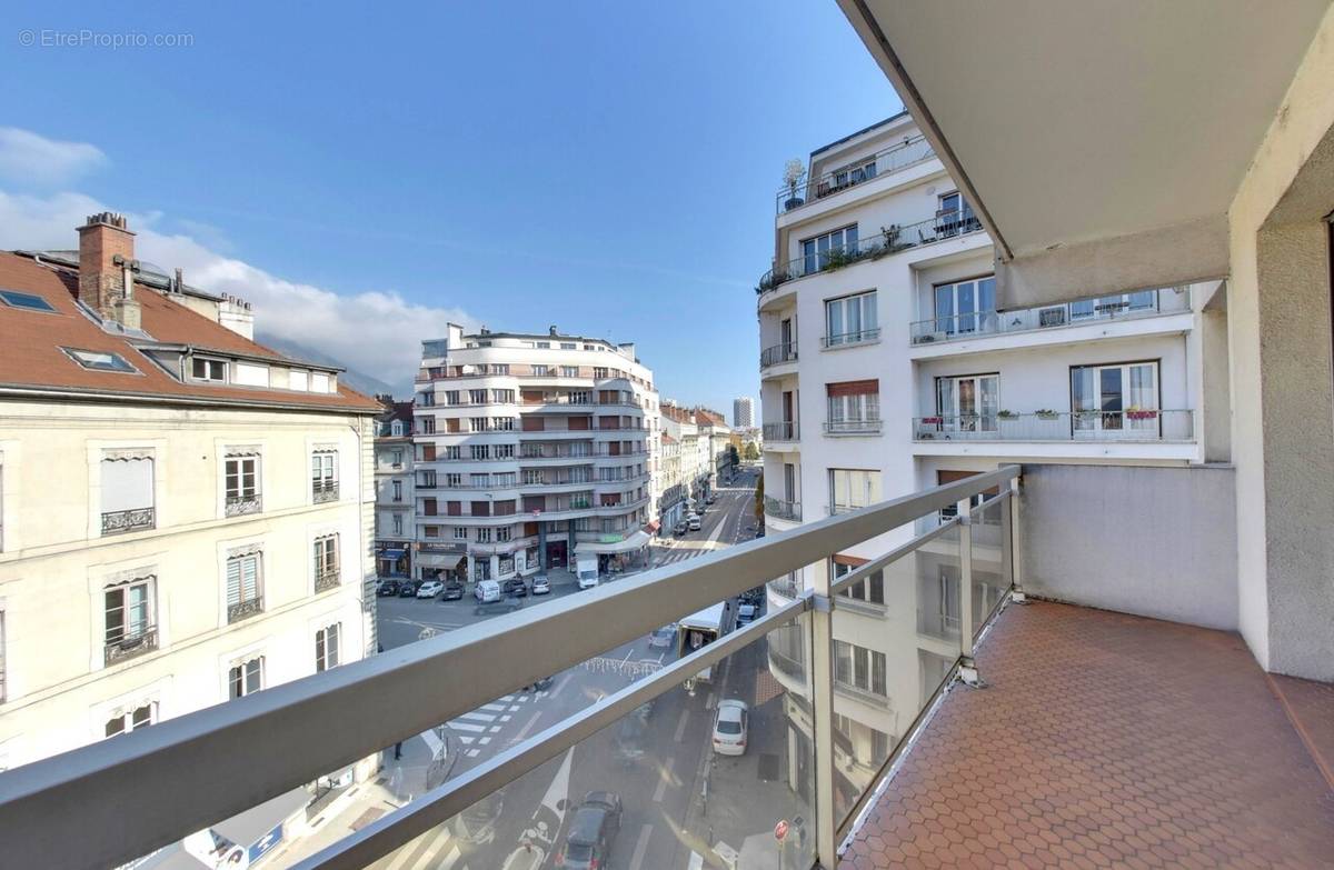 Appartement à GRENOBLE