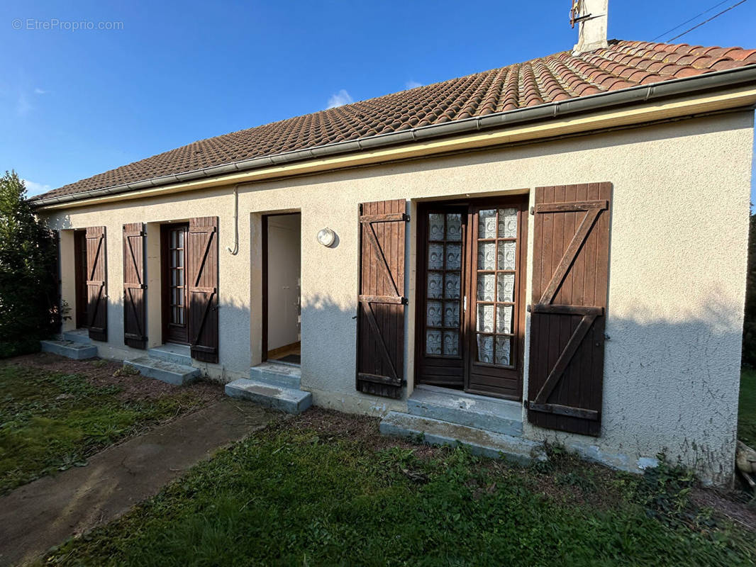 Maison à CHALAIS