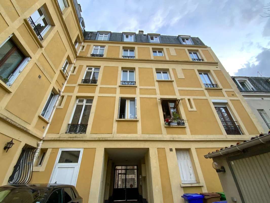 Appartement à LE RAINCY