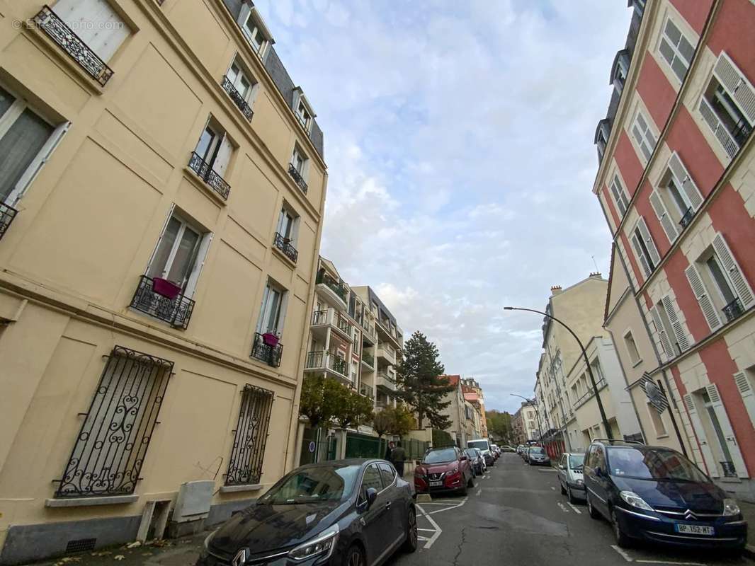 Appartement à LE RAINCY