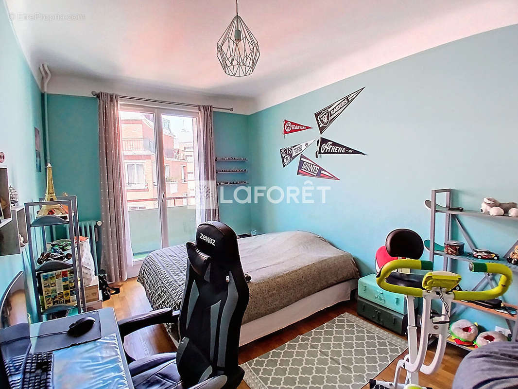 Appartement à PARIS-15E