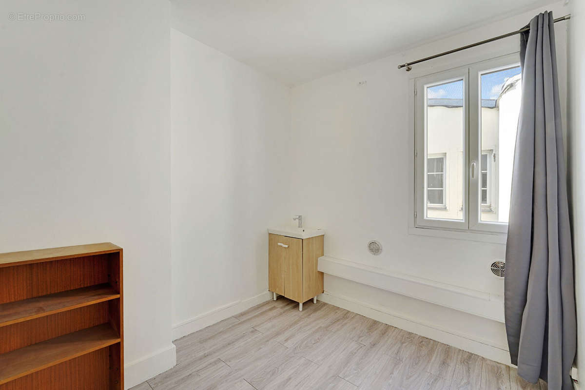 Appartement à PARIS-6E