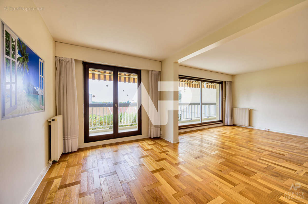 Appartement à RUEIL-MALMAISON