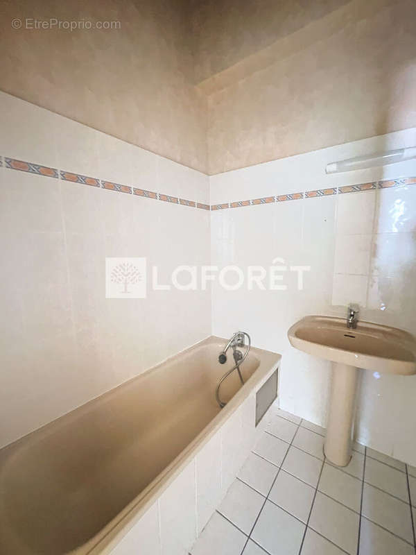 Appartement à LYON-1E