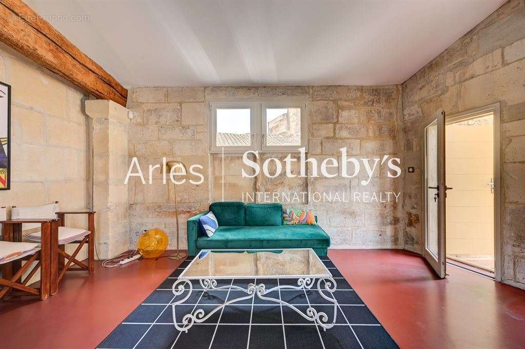 Appartement à ARLES