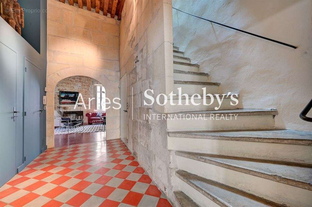 Appartement à ARLES