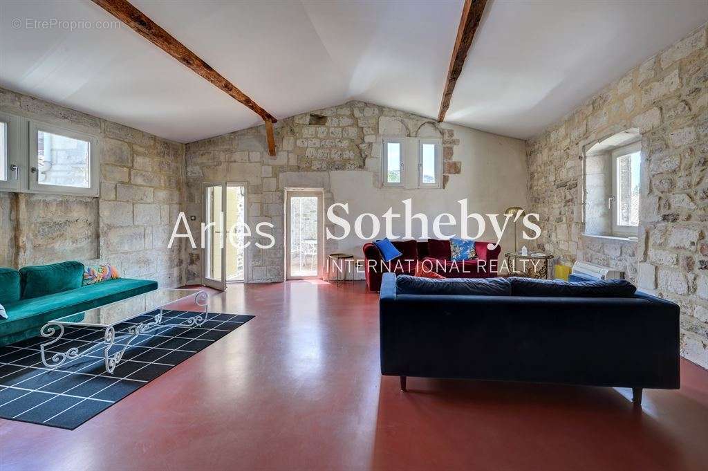 Appartement à ARLES