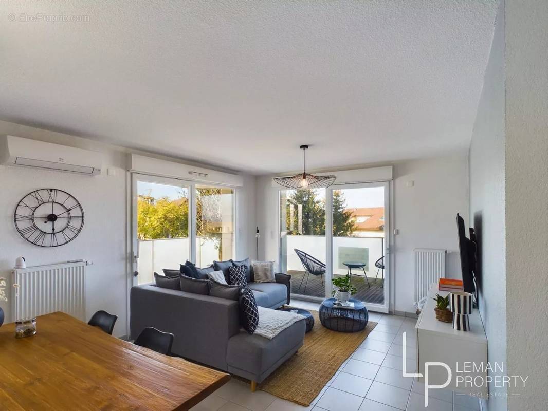 Appartement à EVIAN-LES-BAINS