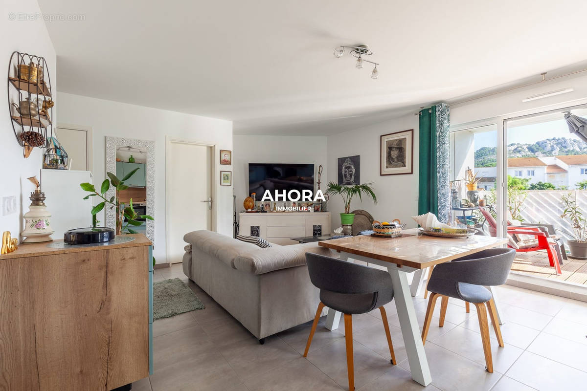 Appartement à MARSEILLE-9E