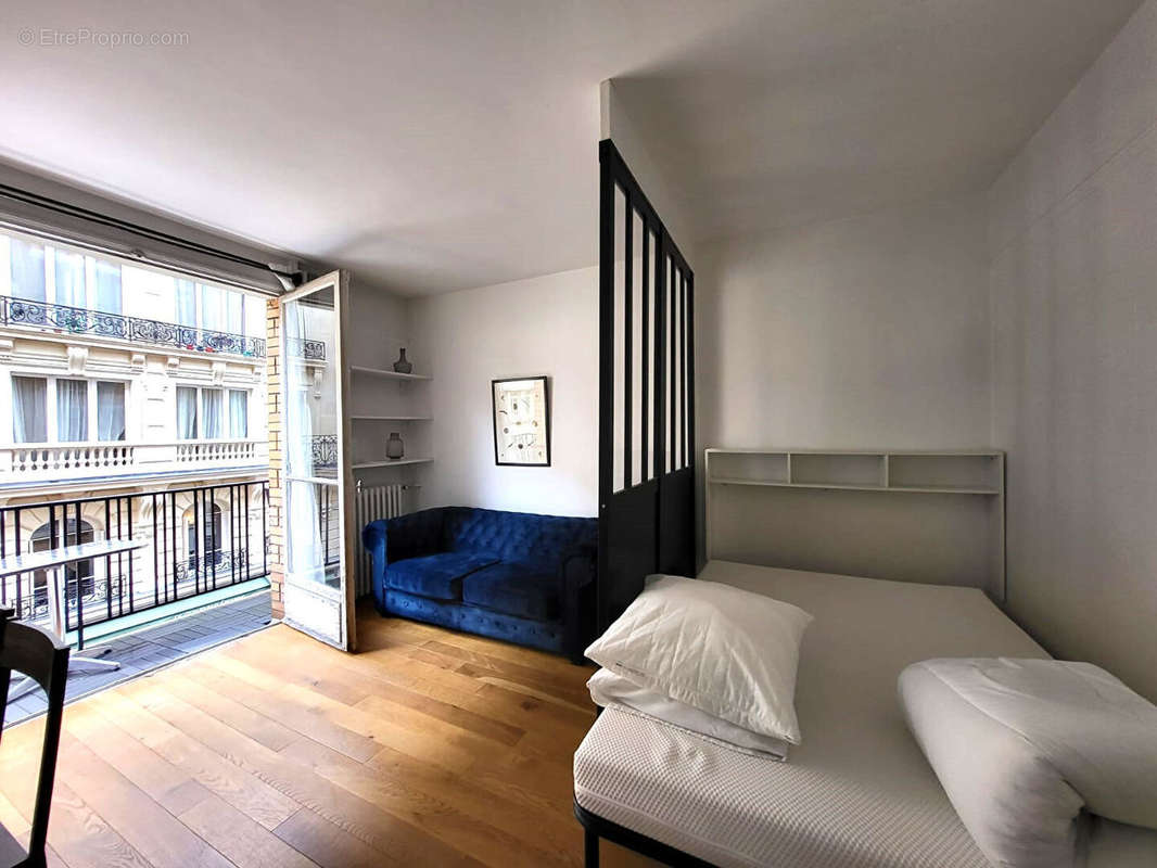 Appartement à PARIS-9E