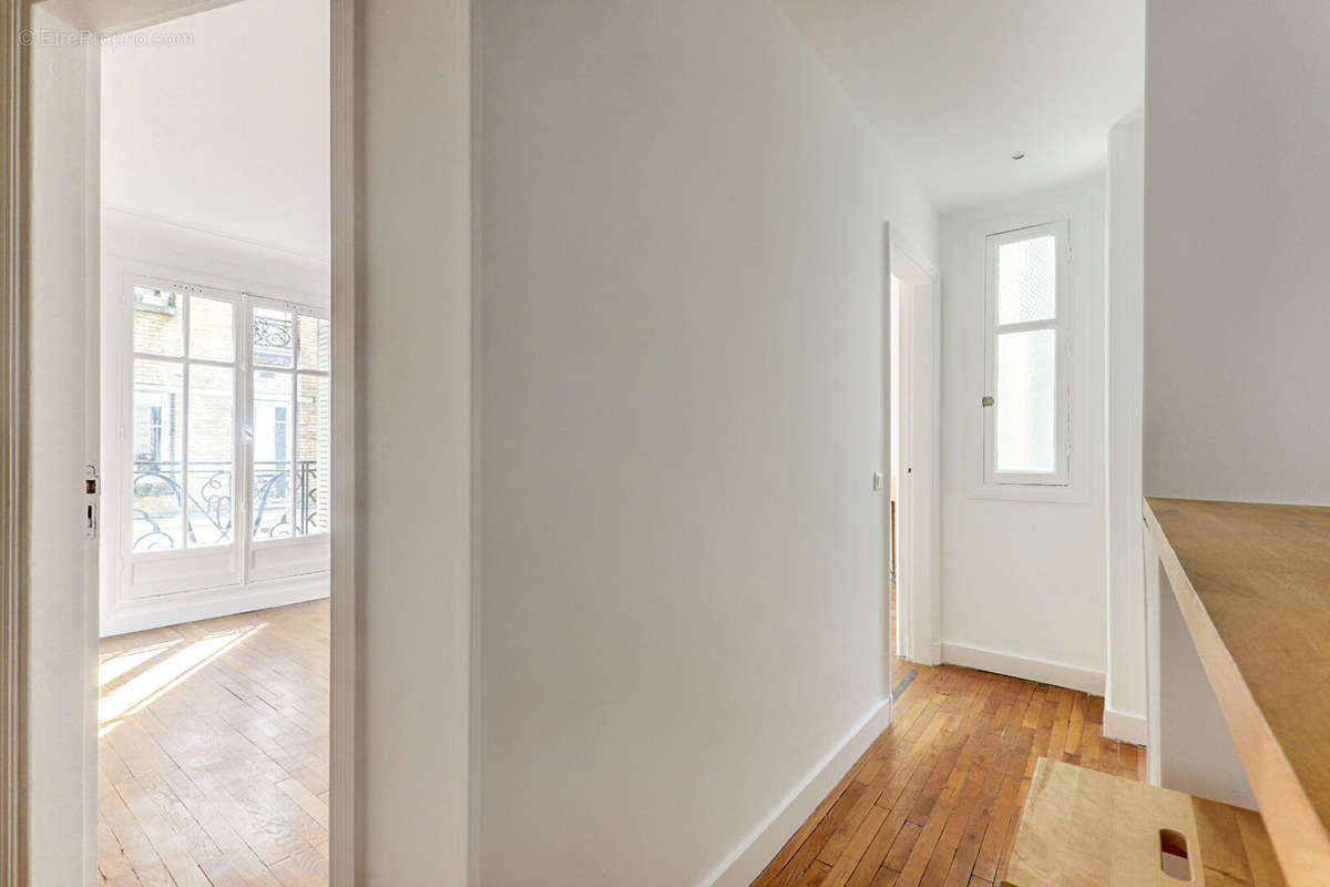 Appartement à PARIS-20E