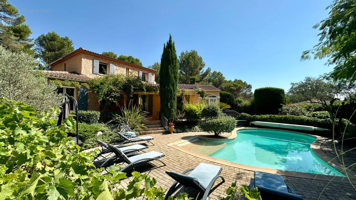 Maison à AIX-EN-PROVENCE