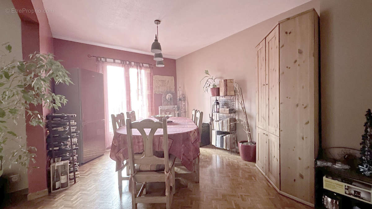 Appartement à AIX-EN-PROVENCE