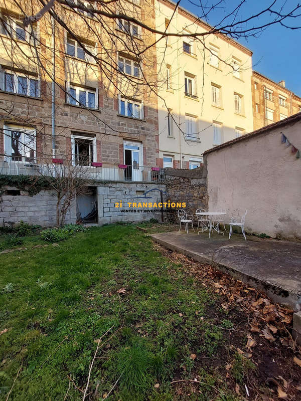 Appartement à SAINT-ETIENNE