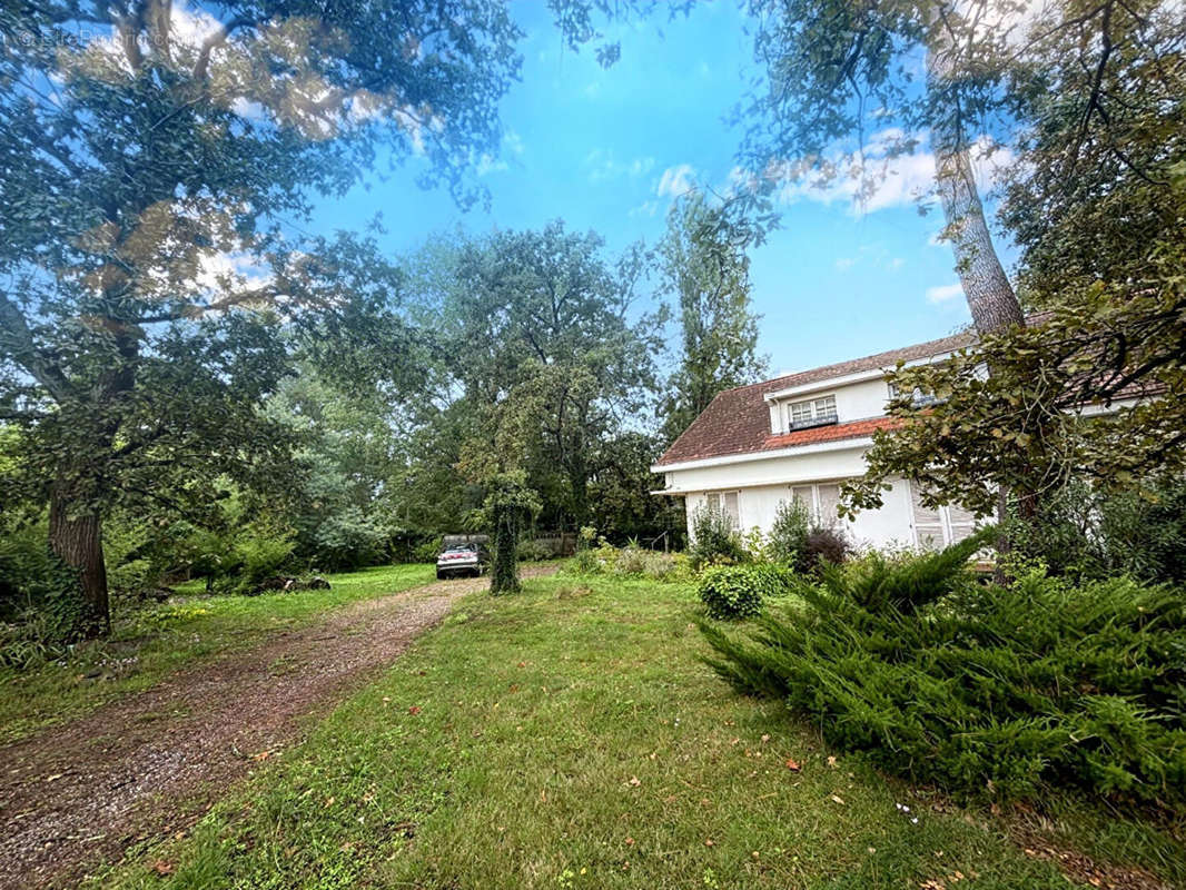 Maison à MERIGNAC