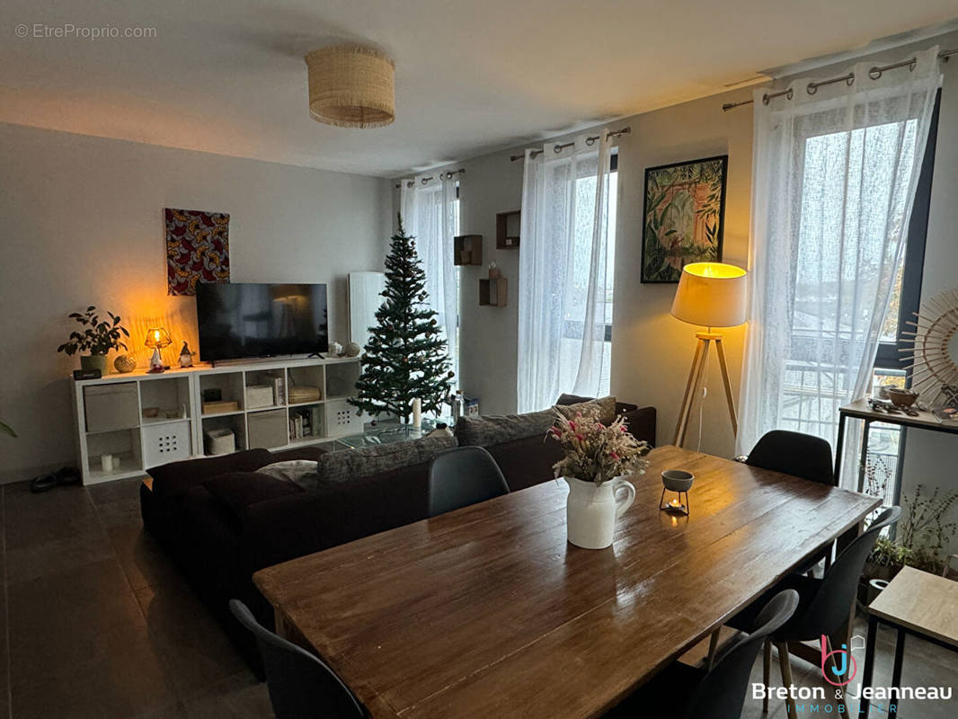 Appartement à LAVAL