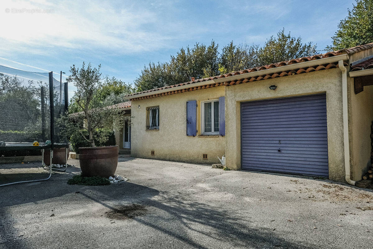 Maison à FORCALQUEIRET