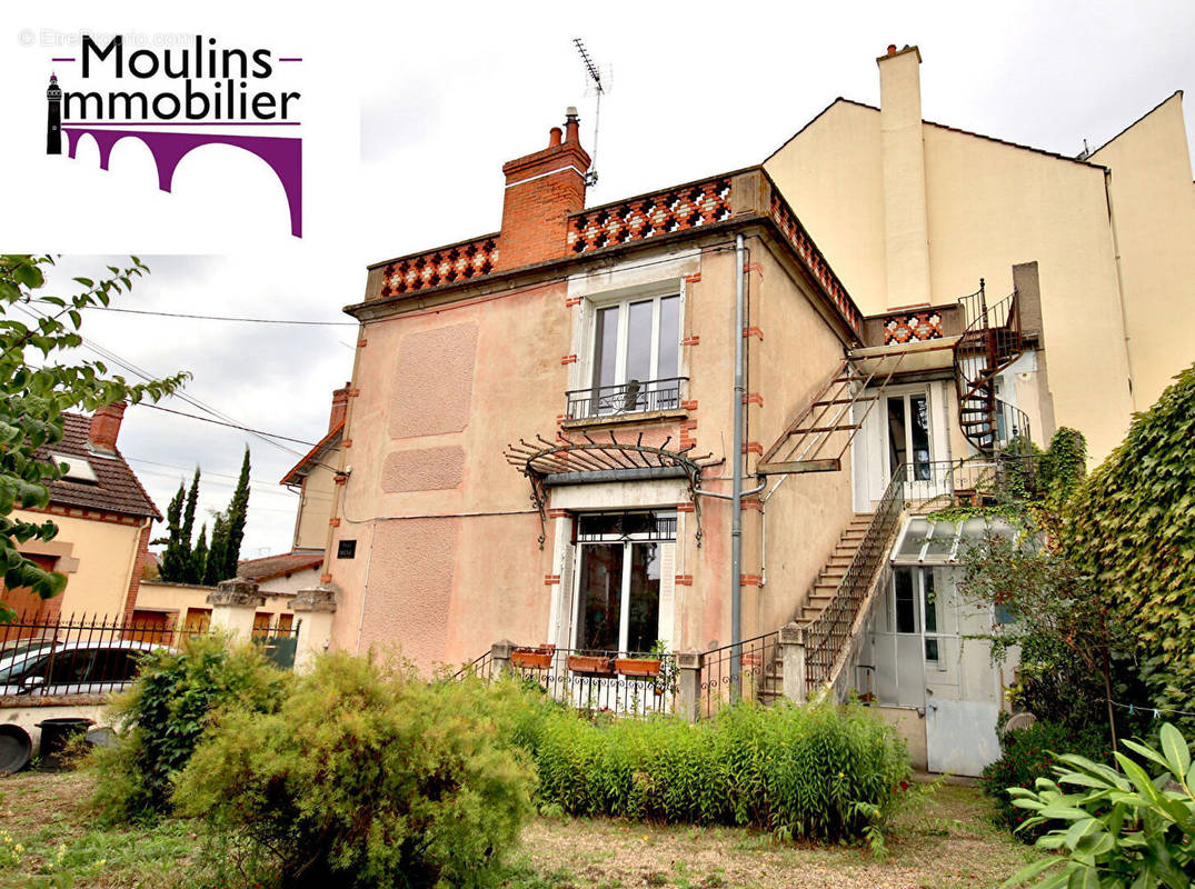 Appartement à MOULINS