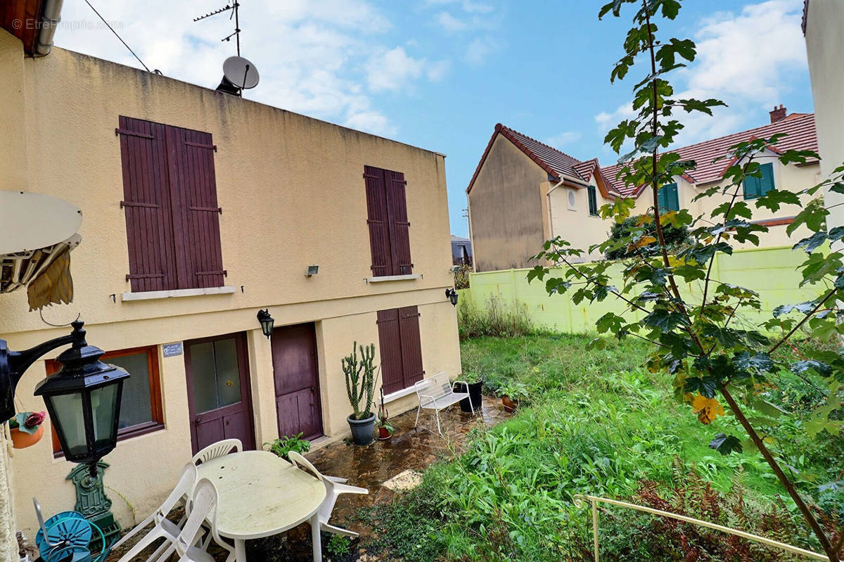 Maison à VITRY-SUR-SEINE