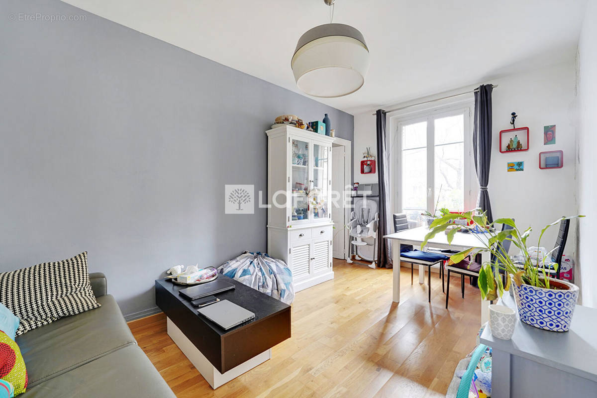 Appartement à PARIS-12E