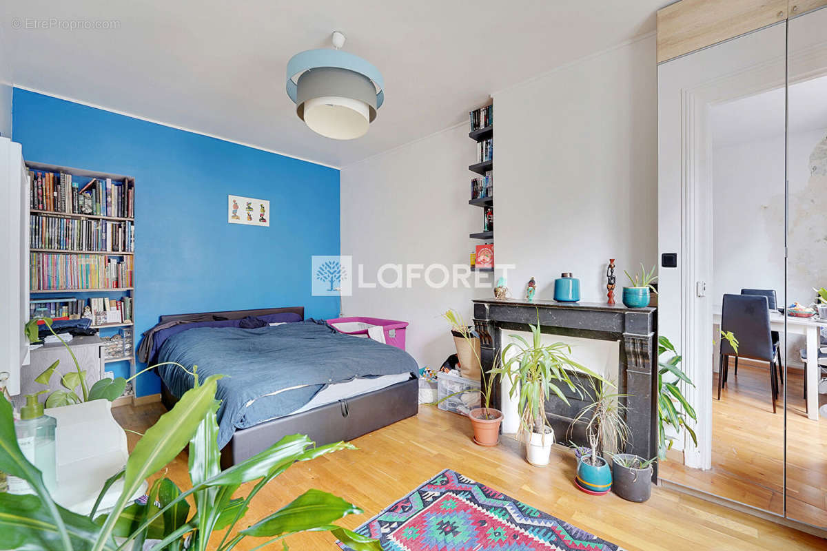 Appartement à PARIS-12E