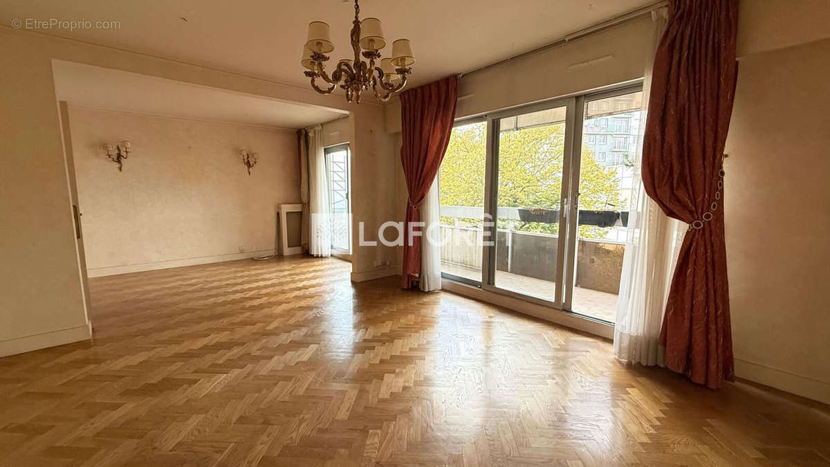 Appartement à PARIS-12E