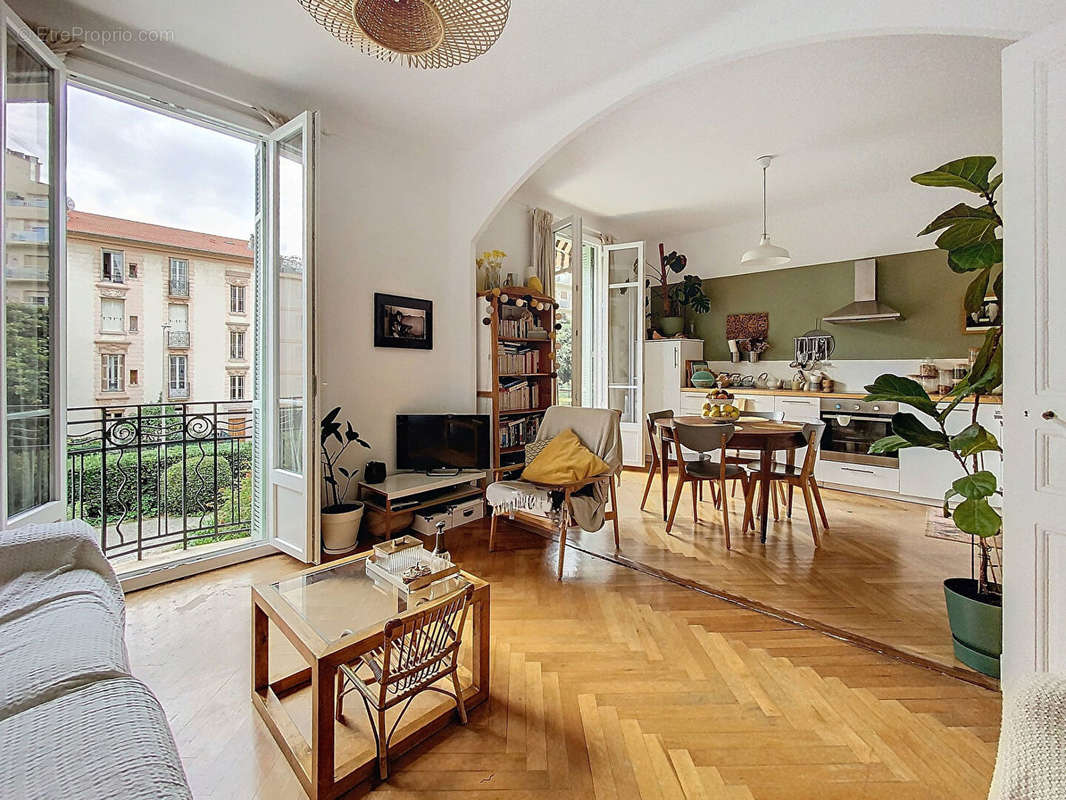 Appartement à NICE