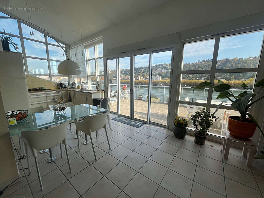 Appartement à SAINTE-COLOMBE