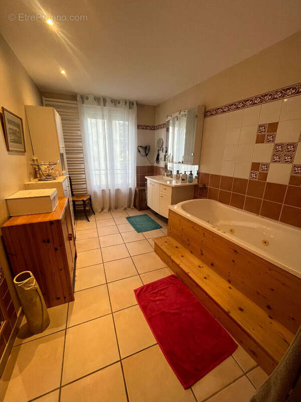 Appartement à SAINTE-COLOMBE