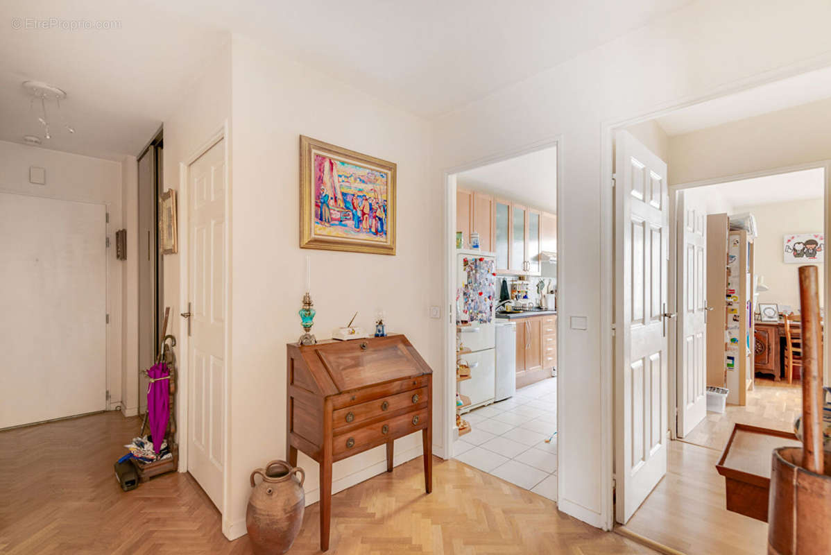 Appartement à PARIS-20E