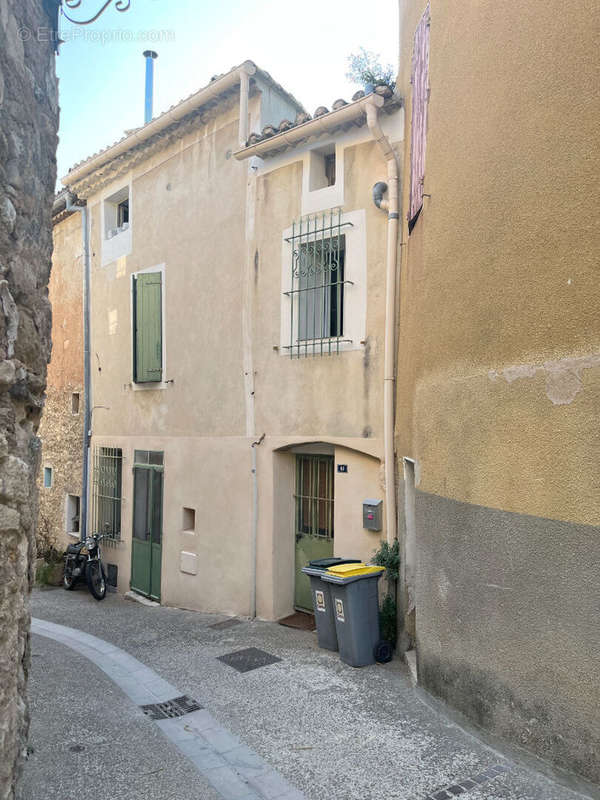 Maison à BEAUMES-DE-VENISE