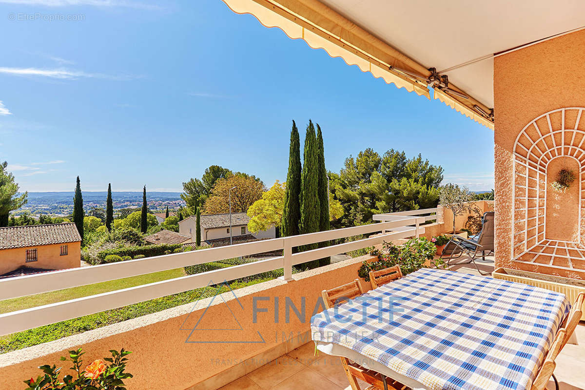 Appartement à AIX-EN-PROVENCE