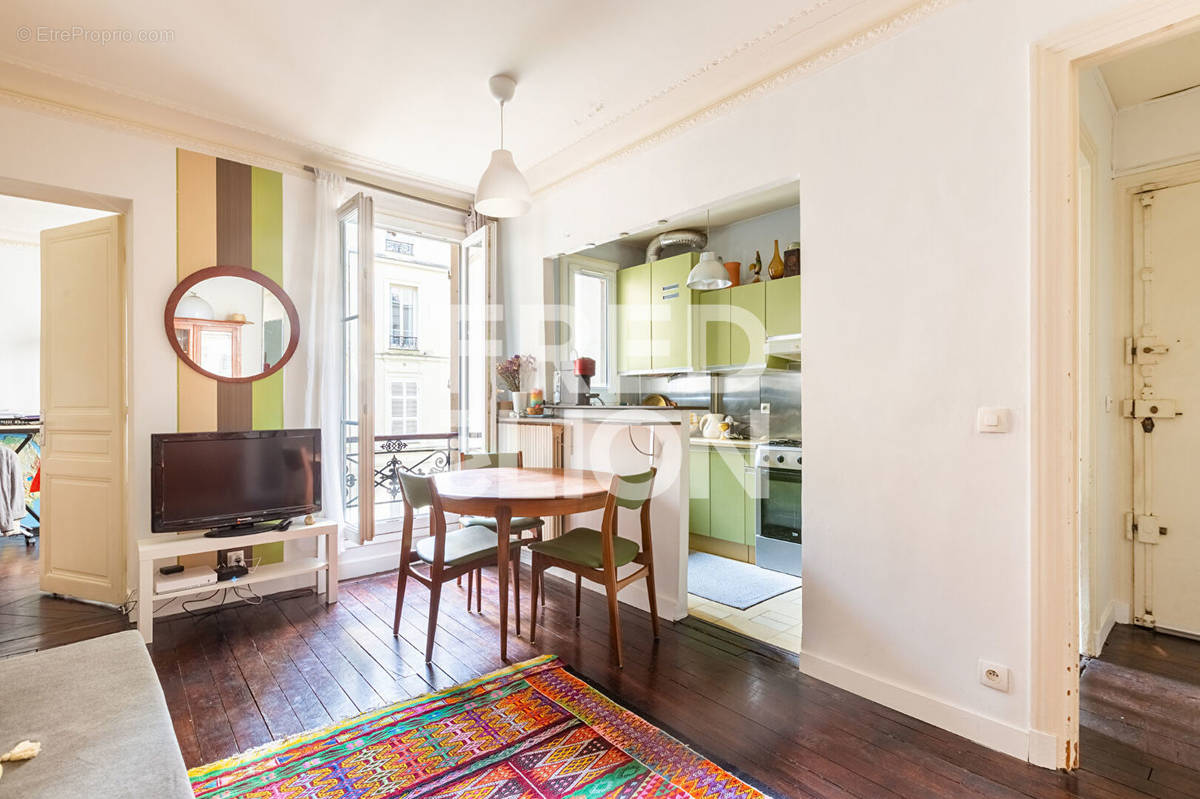 Appartement à PARIS-9E