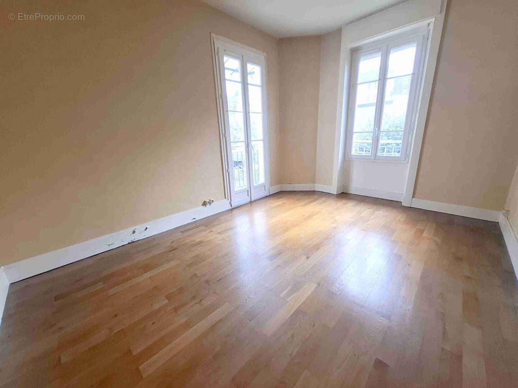 Appartement à LONS-LE-SAUNIER