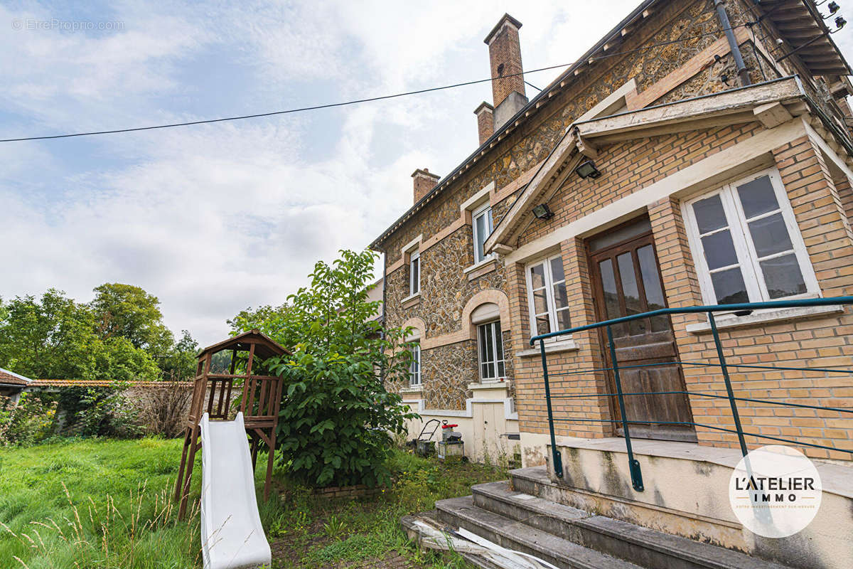 Maison à BETHENIVILLE