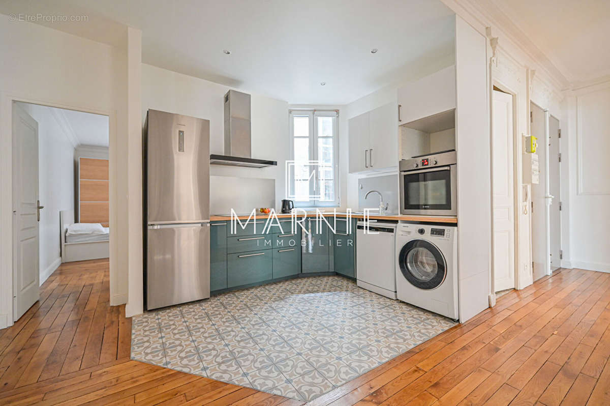 Appartement à PARIS-15E