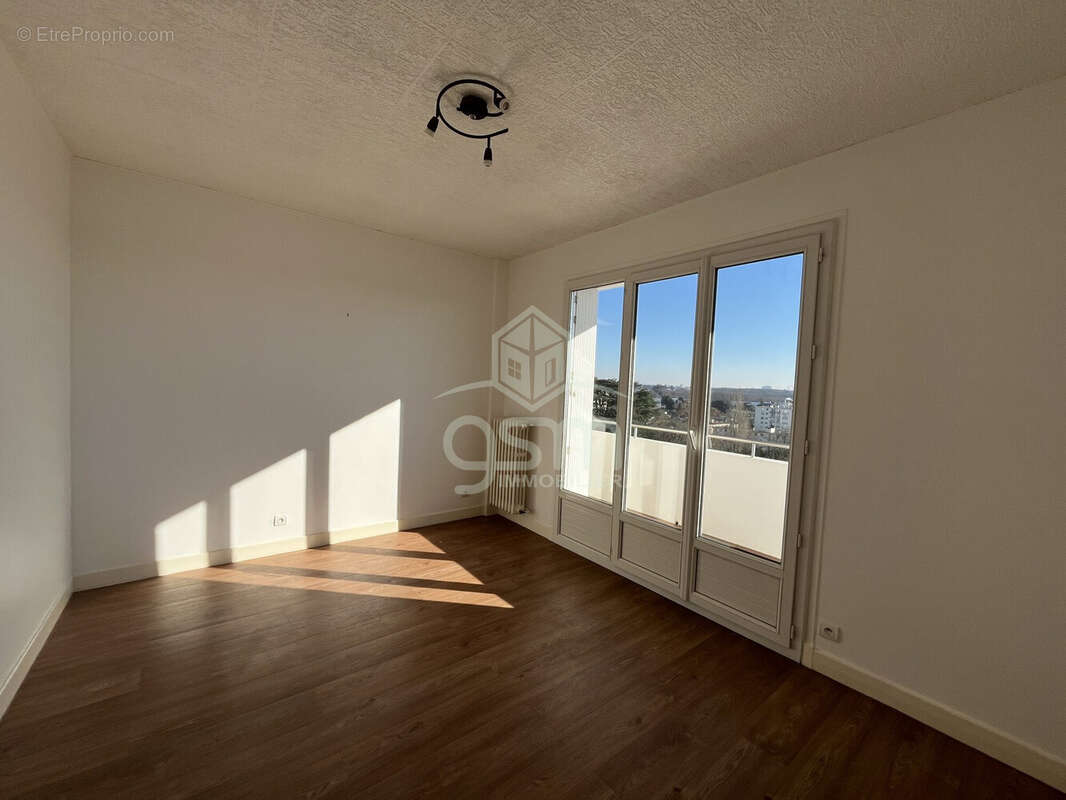 Appartement à JOUE-LES-TOURS