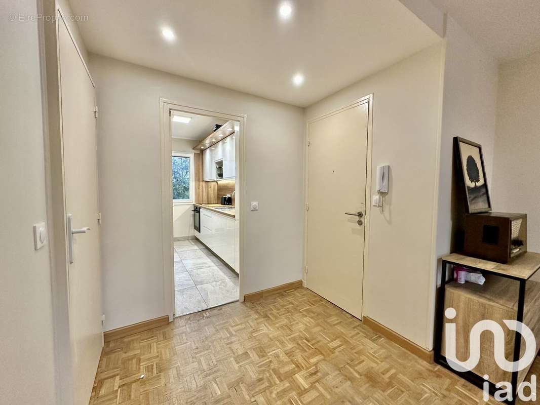 Photo 2 - Appartement à CHAMPIGNY-SUR-MARNE