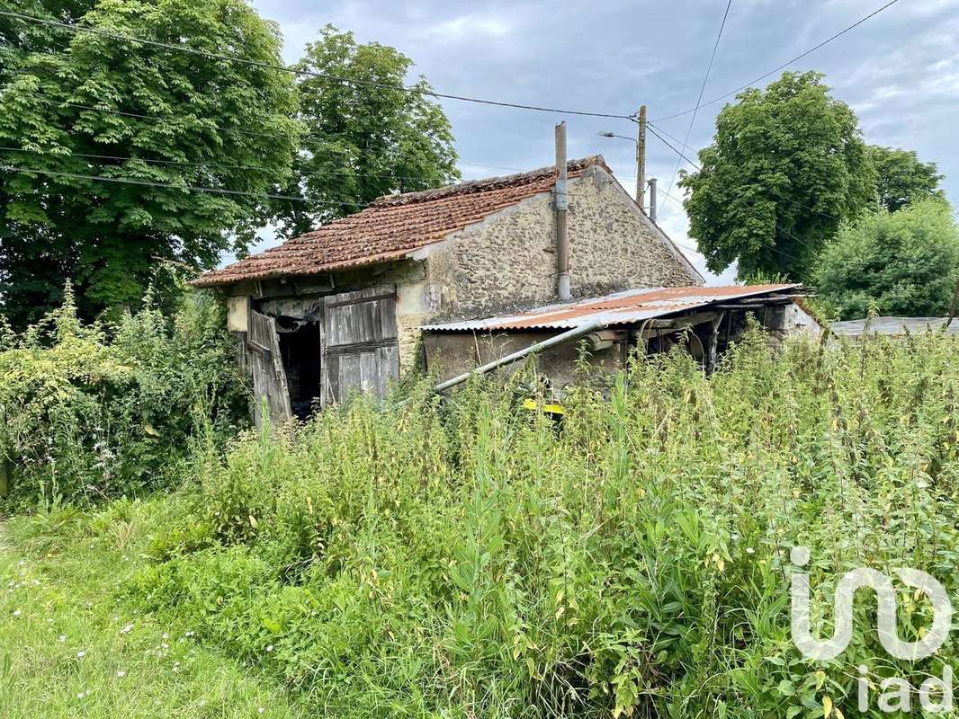 Photo 2 - Maison à TONNAY-CHARENTE